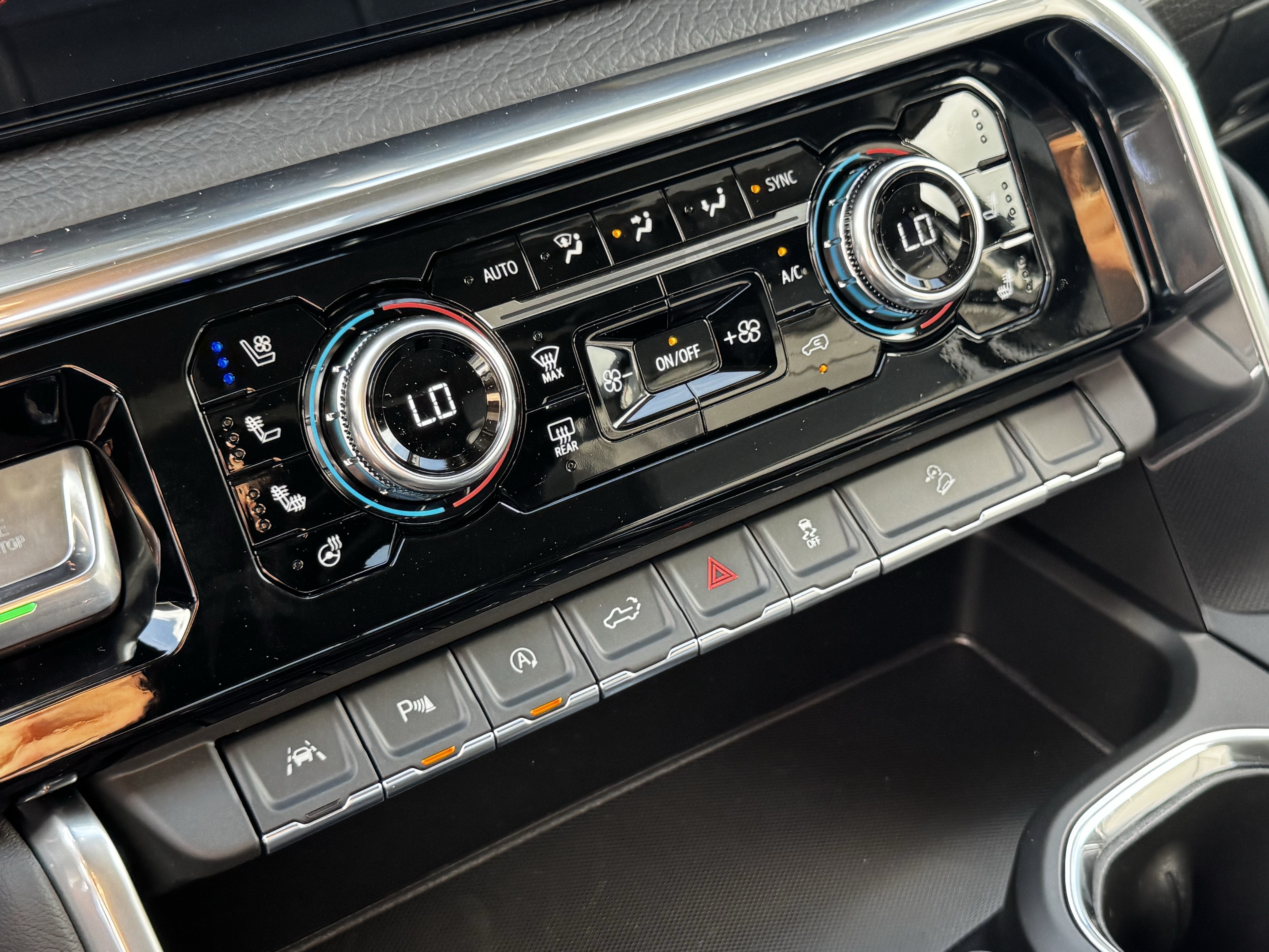 2026 GMC Sierra 1500 Denali - Photo 14