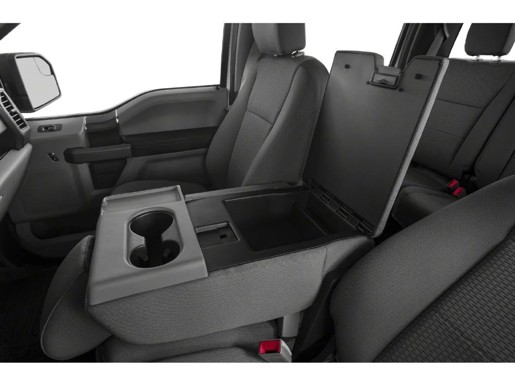 Used 2018 Gray Ford XLT image 9