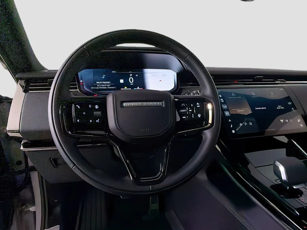 New 2026 Borasco Grey Land Rover Dynamic SE image 11