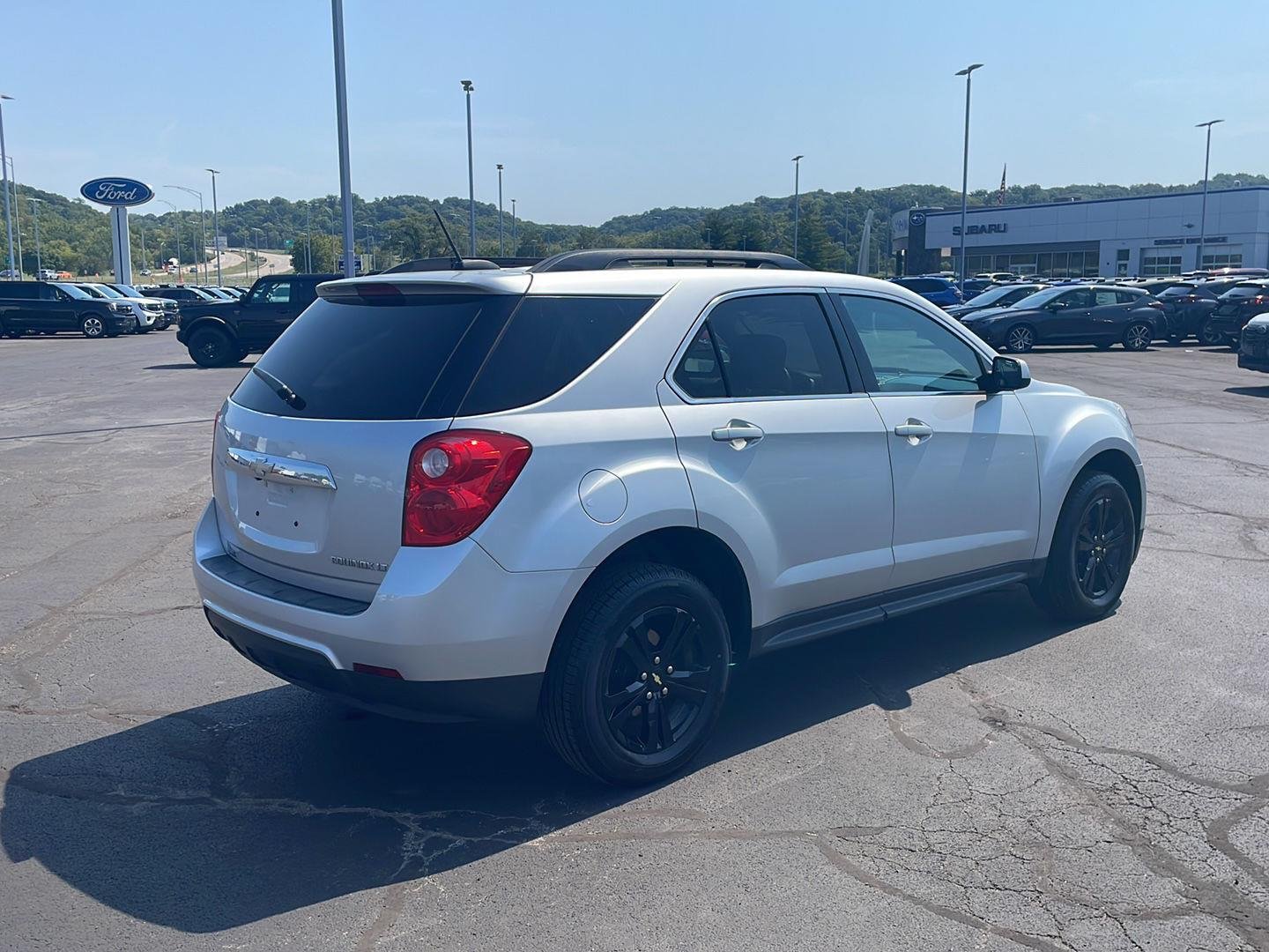 Used 2015 Silver Ice Metallic Chevrolet LT image 5