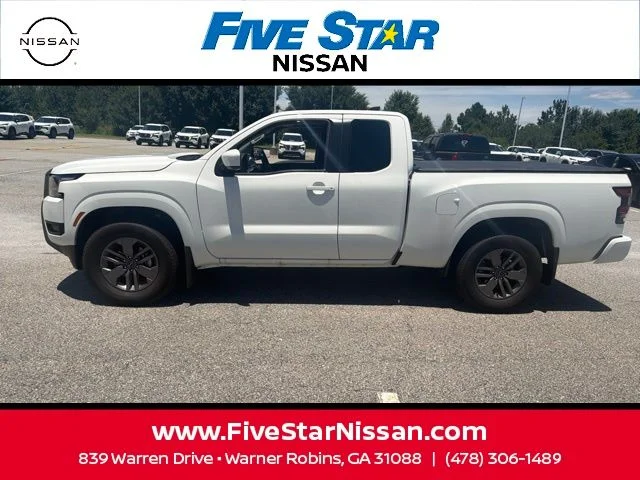 Used 2025 White Nissan SV image 16