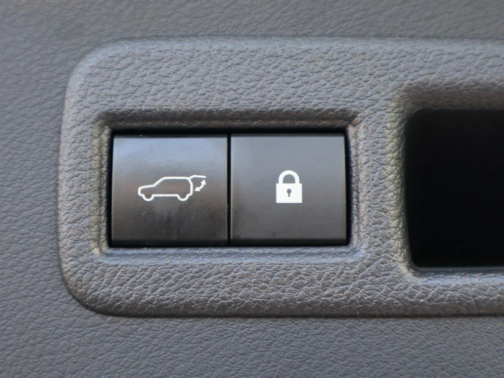 2021 Lexus NX 300 - Photo 19