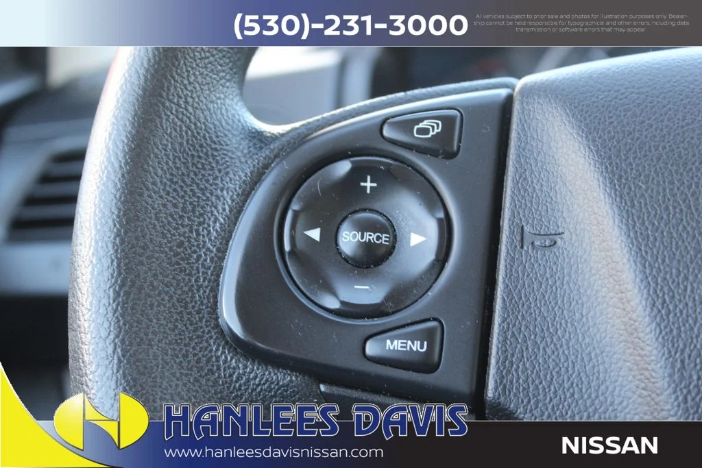 Used 2014  Honda LX image 24