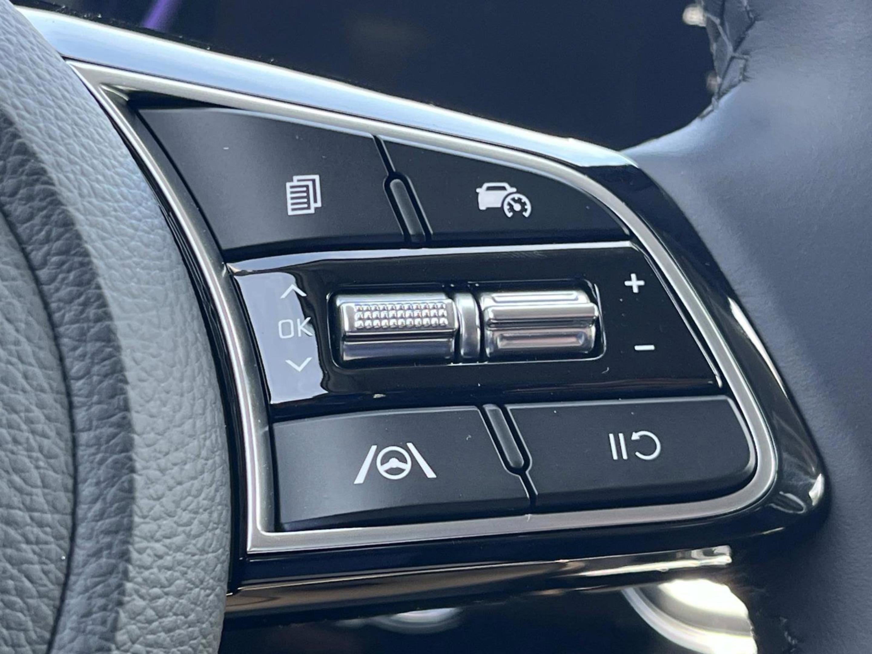 New 2026 Fusion Black Kia S image 24