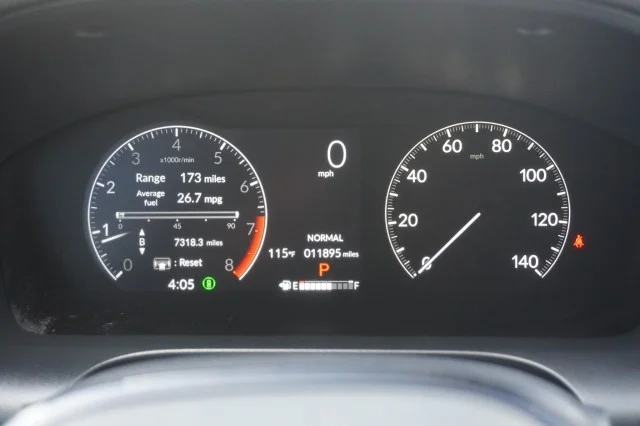 Used 2025  Honda EX-L image 25