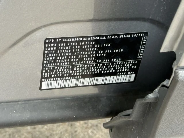 Certified Used 2025 Silver Volkswagen 2.0T SE image 27