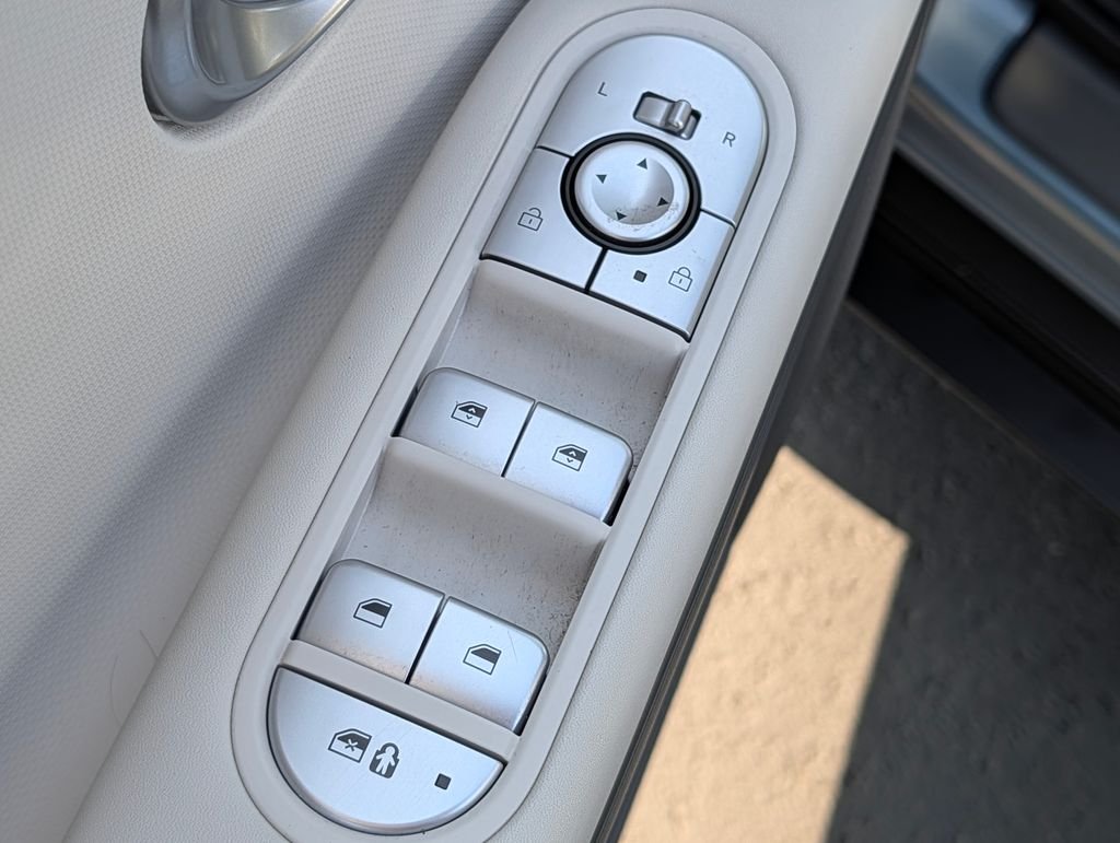 2024 Hyundai IONIQ 5 SEL - Photo 19