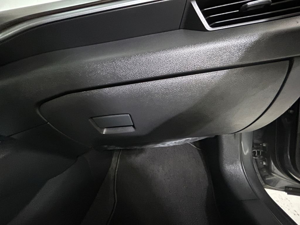 Used 2024 Gray Nissan 2.5 SV image 24