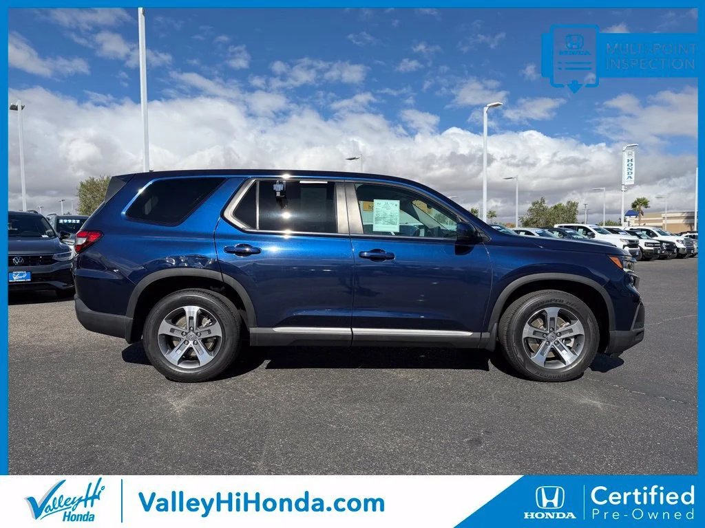 Certified Used 2025 Obsidian Blue Pearl Honda 2WD EX-L image 46