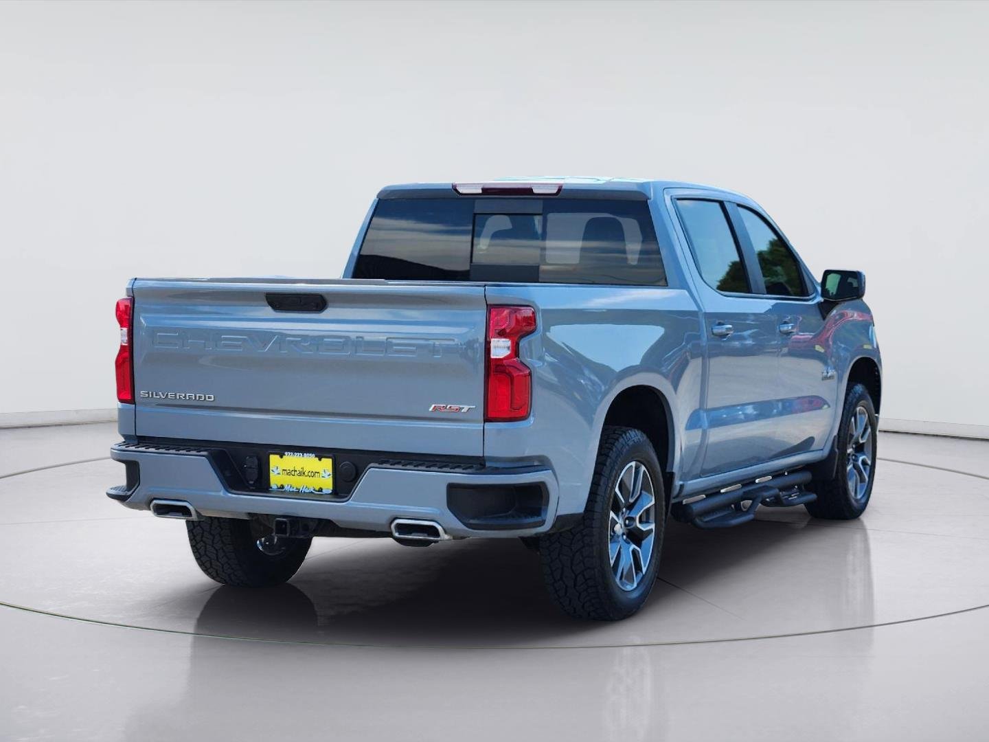 Certified Used 2025 Slate Gray Metallic Chevrolet RST image 6
