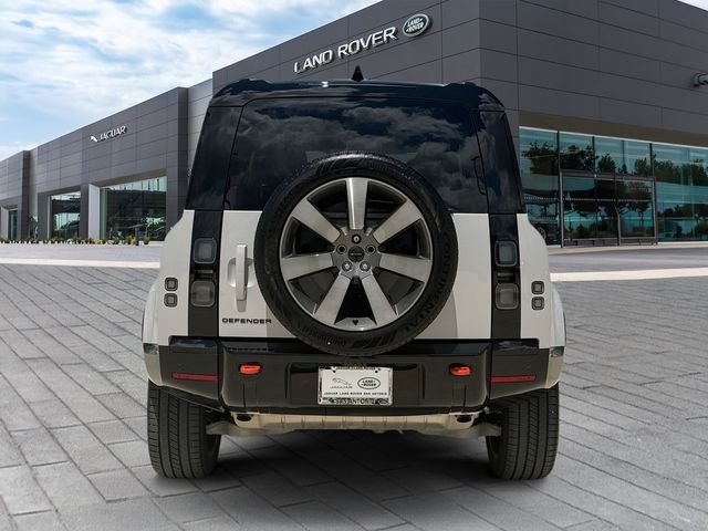 Used 2026 Gray Land Rover X image 4