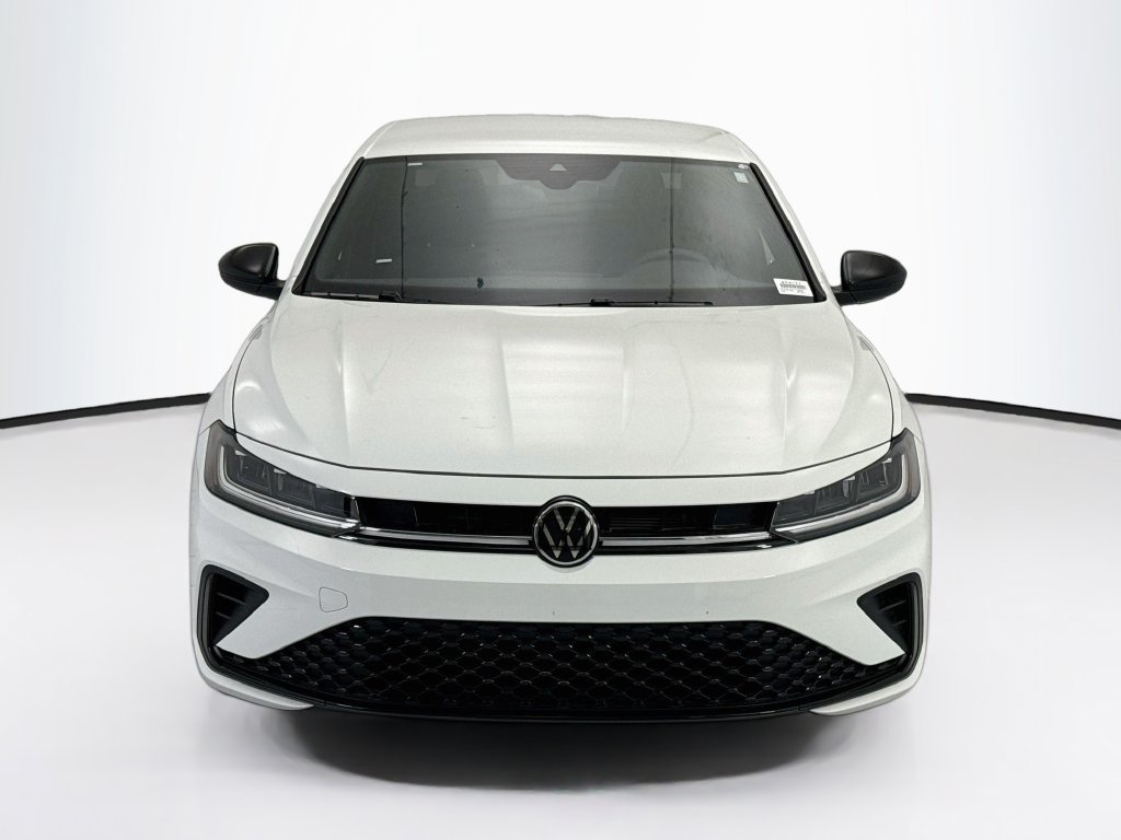 New 2026 White Volkswagen 1.5T Sport image 2