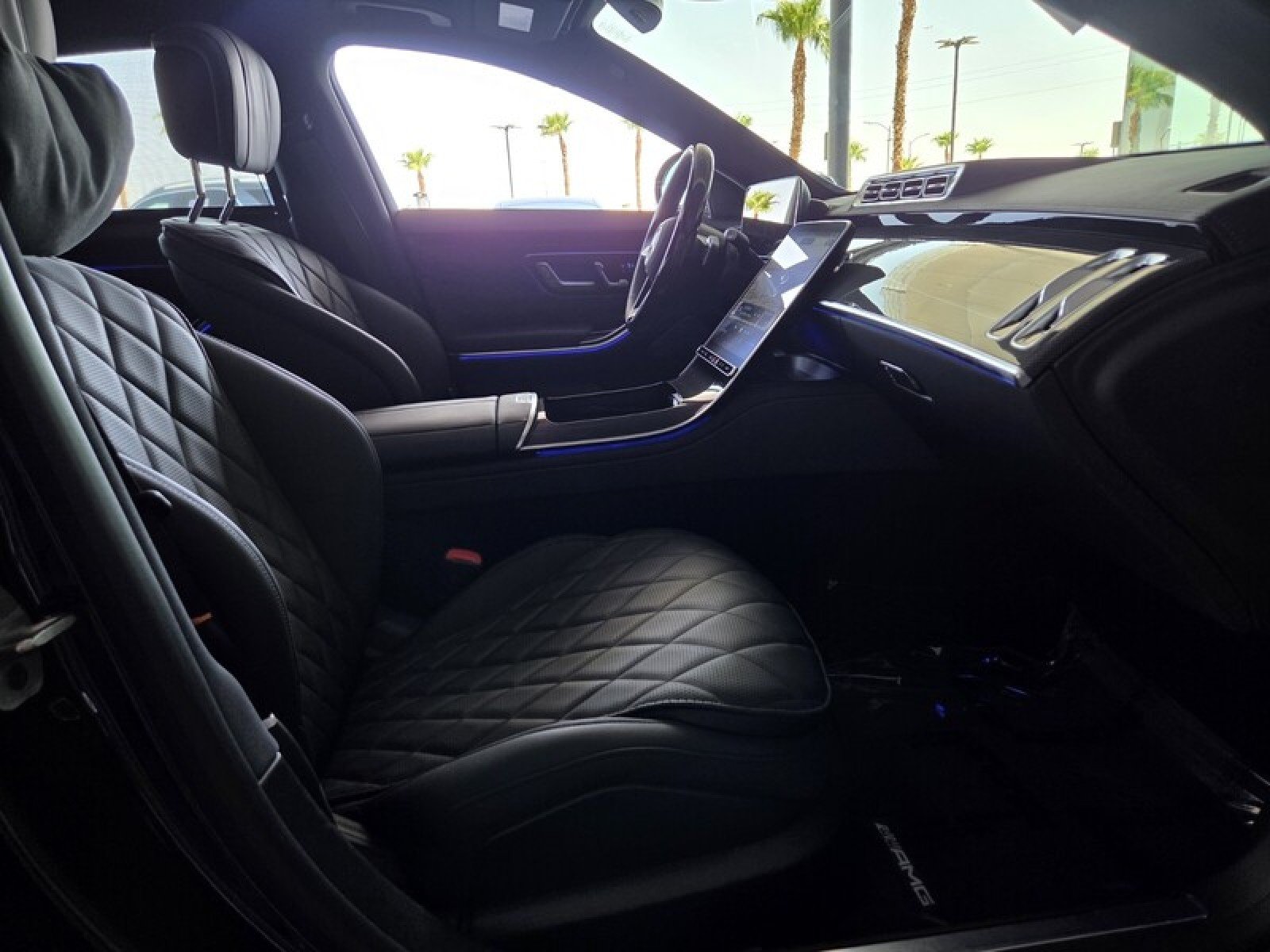 Certified Used 2025 Obsidian Black Metallic Mercedes-Benz S 500 image 19