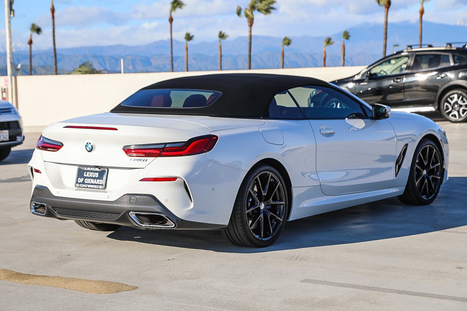 2025 BMW 8 Series 840i - Photo 6