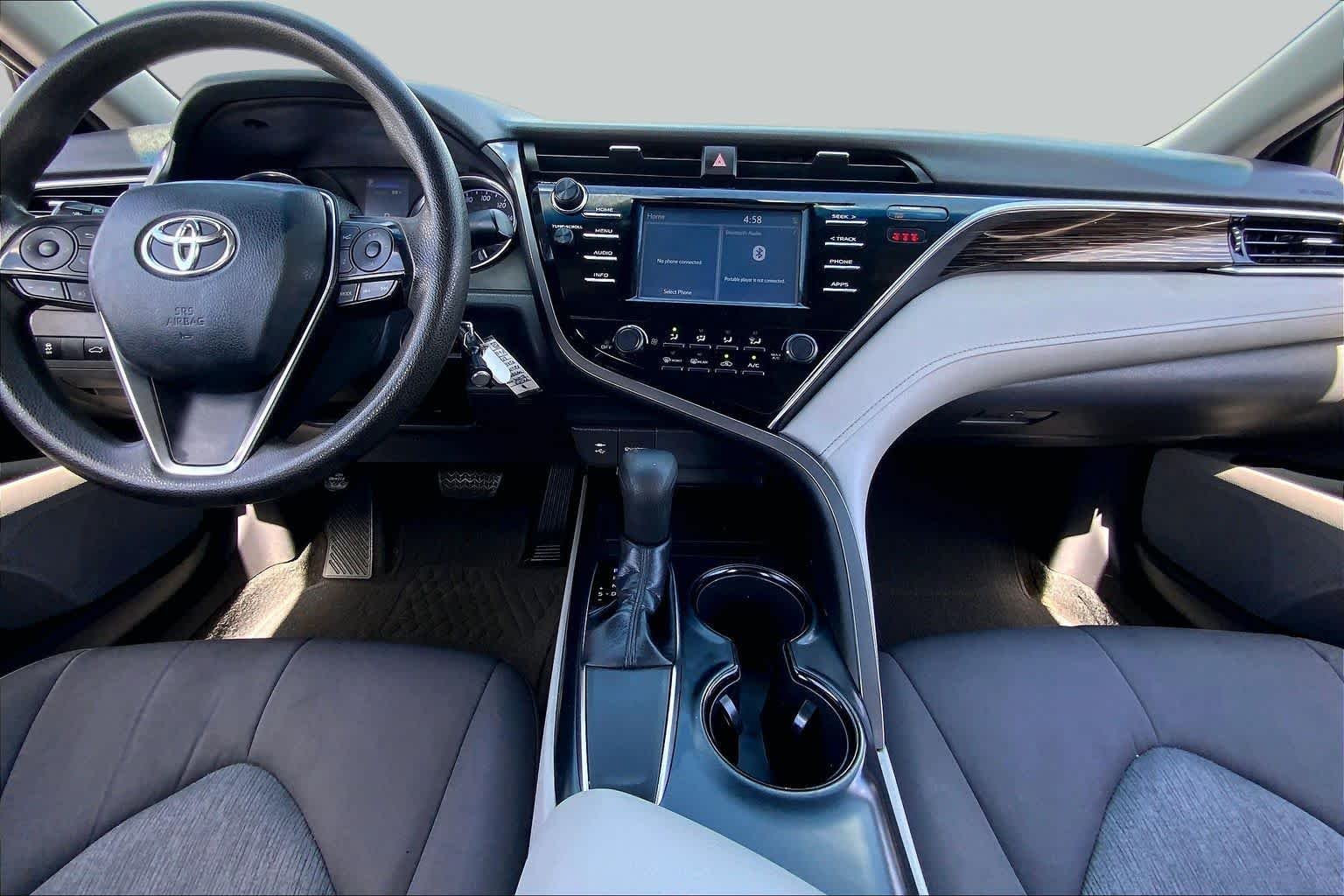 Used 2018 Super White Toyota LE image 15