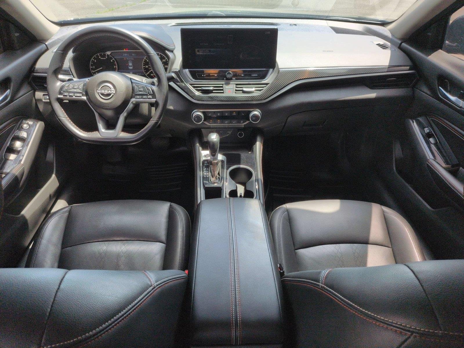 Used 2023 Super Black Nissan 2.5 SR image 35