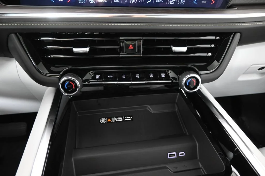 2026 Chevrolet Tahoe Premier - Photo 30