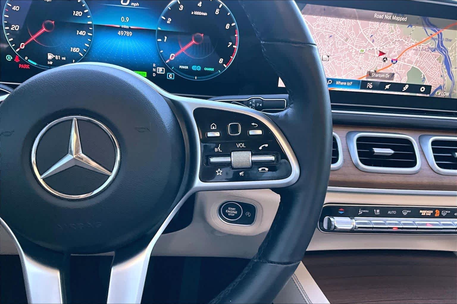 Used 2022 Polar White Mercedes-Benz GLS 450 image 25