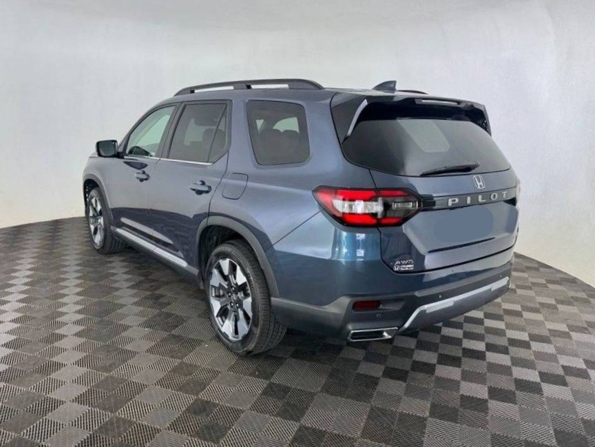 Used 2026  Honda Touring image 6