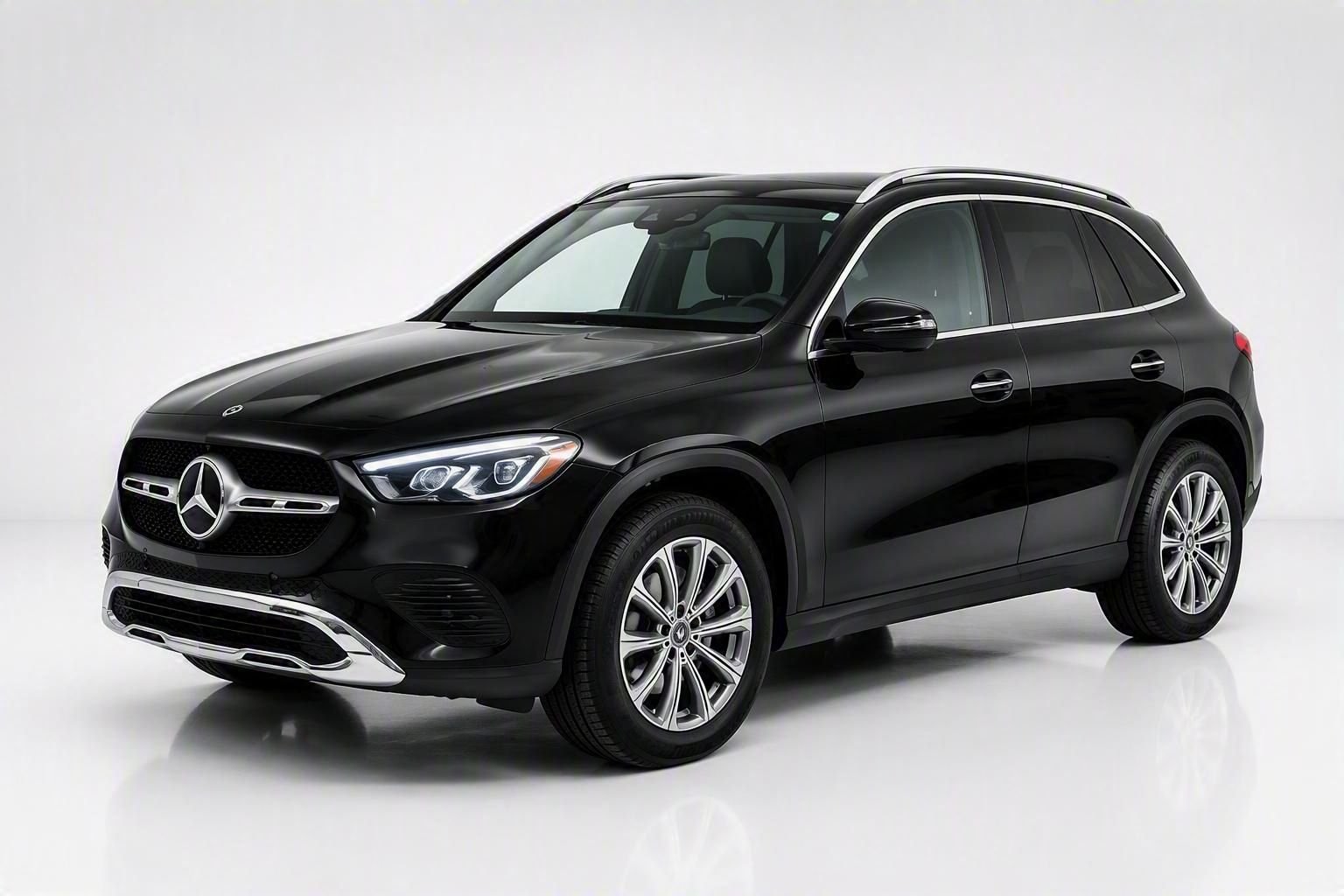 2026 Mercedes-Benz GLC Base
