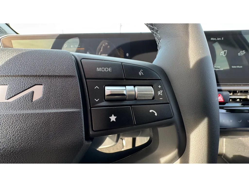 New 2026 Whi Kia EX image 11