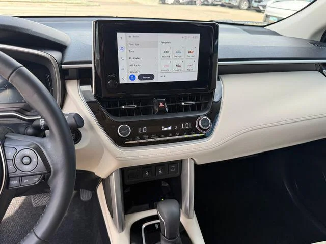 Certified Used 2024 WIND CHILL PEARL Toyota XLE image 16