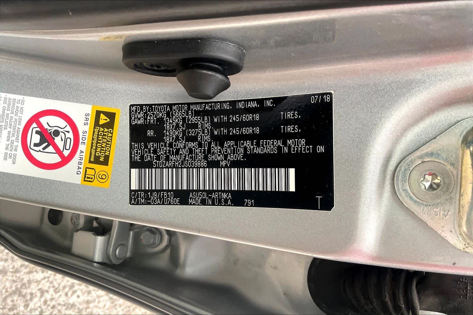 Used 2018 Celestial Silver Metallic Toyota LE image 34