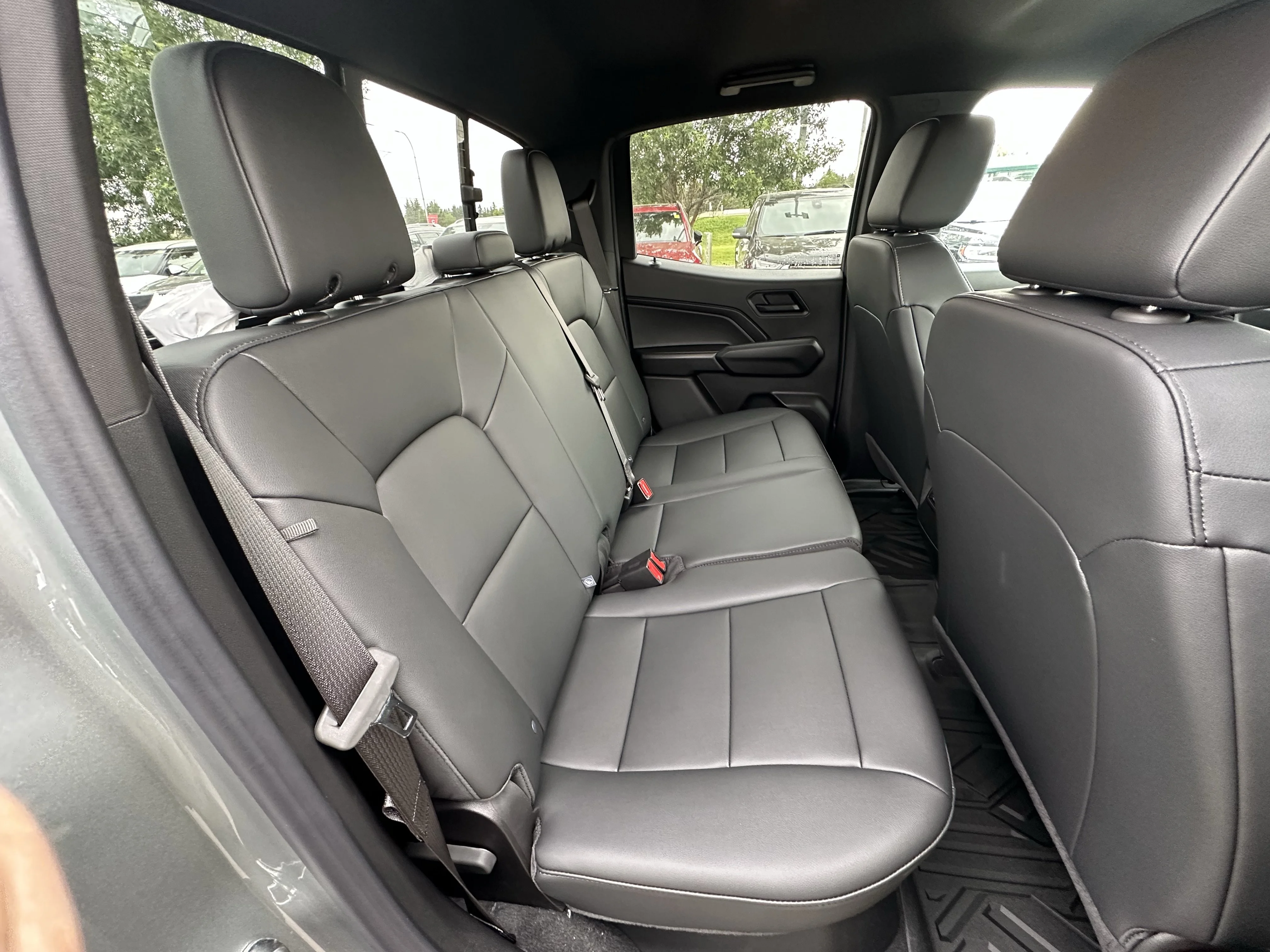 New 2026 Sterling Grey Metallic Chevrolet 4WD Trail Boss image 20