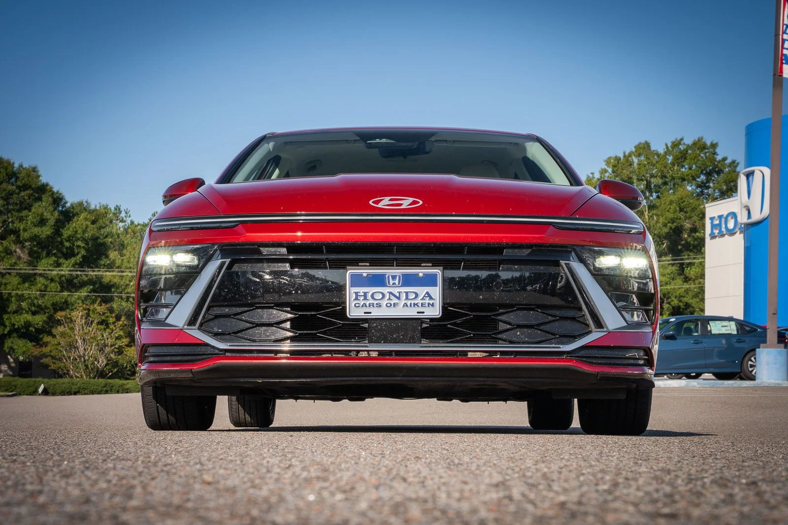 Used 2024 Red Hyundai SEL image 3
