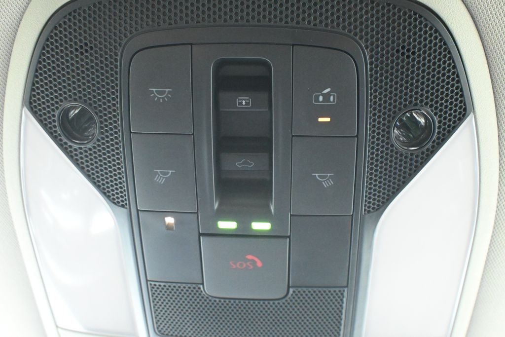New 2027 GRAPHITE SHADOW INFINITI Luxe AWD image 24