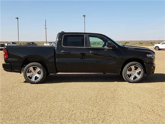 New 2026 PXJ Diamond Bla Ram EXPRESS CREW CAB 4X2 5