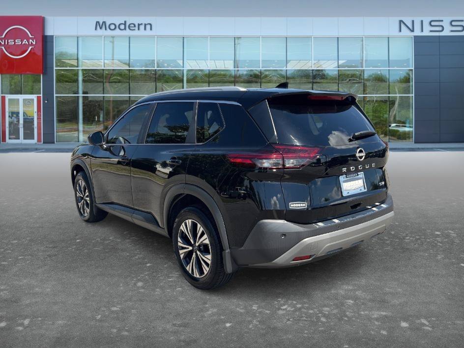 Used 2023 Super Black Nissan SV image 7