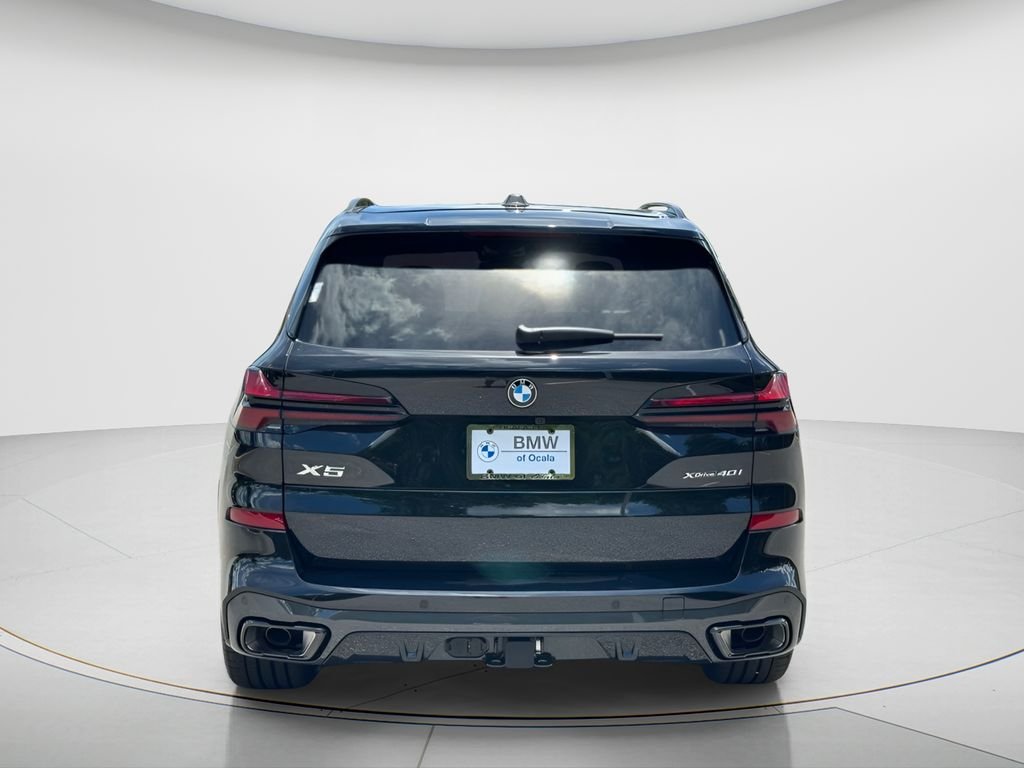 New 2026 Black Sapphire Metallic BMW xDrive40i image 7