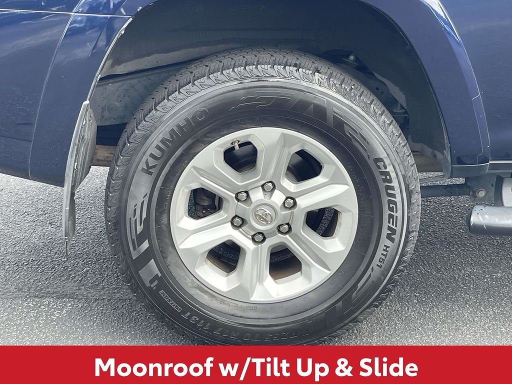 Used 2019 Blue Toyota SR5 Premium image 9