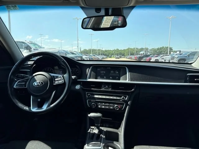2019 Kia Optima S - Photo 21