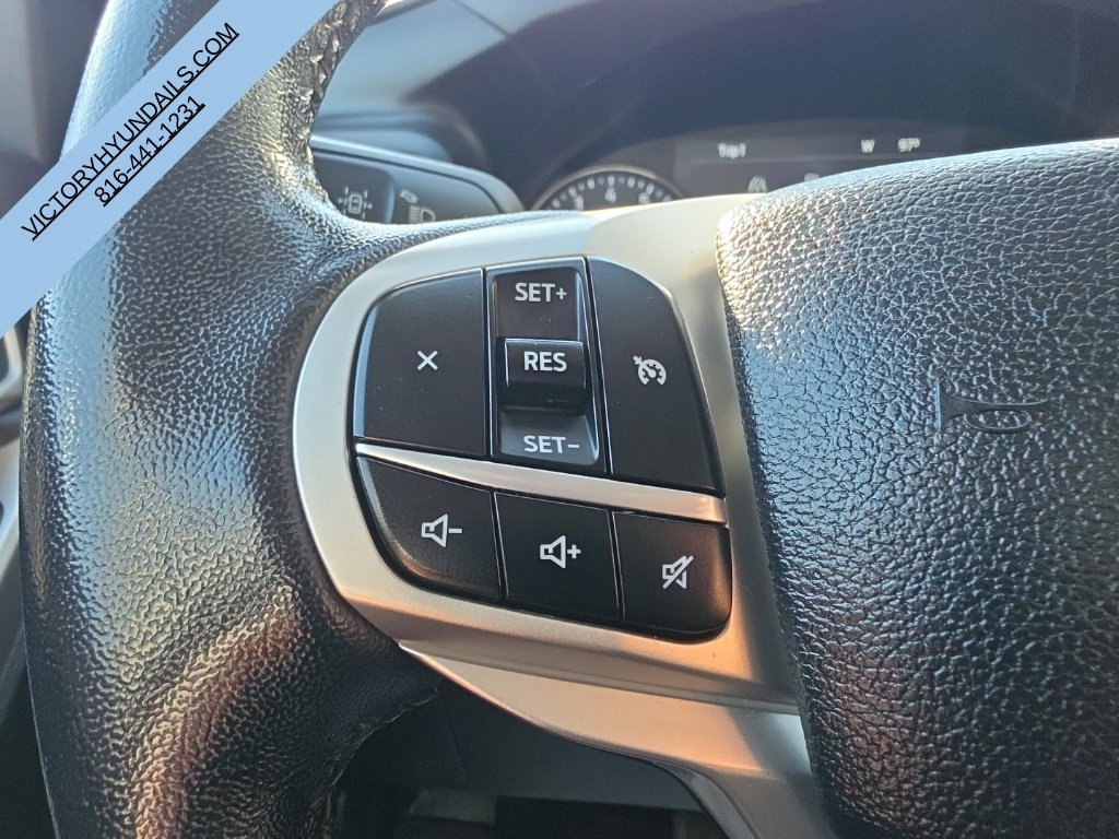 Used 2022 Silver Ford XLT image 24