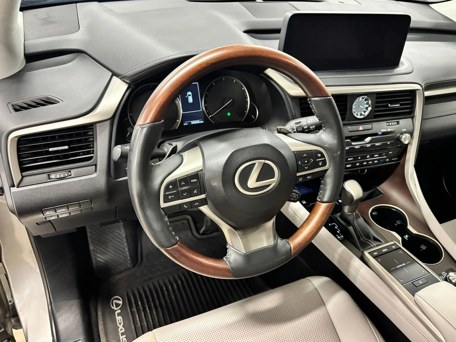 Used 2021 Silver Lexus 350 image 15
