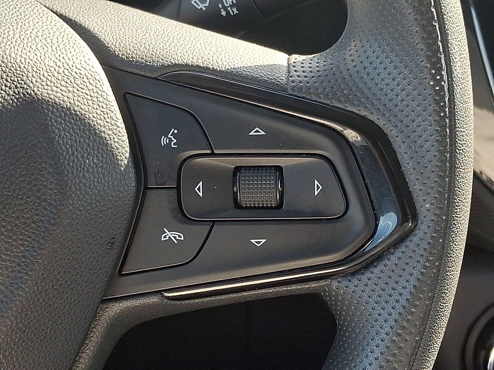 2023 Chevrolet TrailBlazer LT - Photo 22