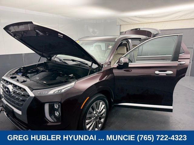 Used 2020 Red Hyundai Limited image 25