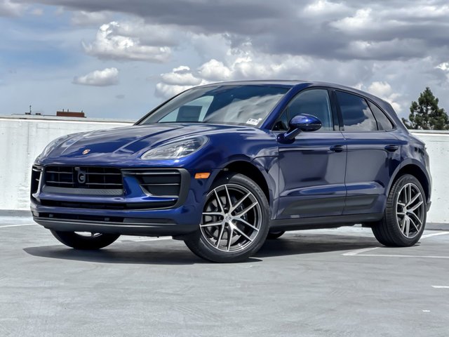 2026 Porsche Macan Macan (AWD)