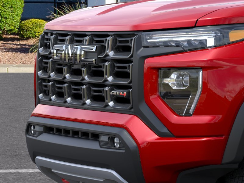 2026 GMC Canyon AT4 - Photo 13