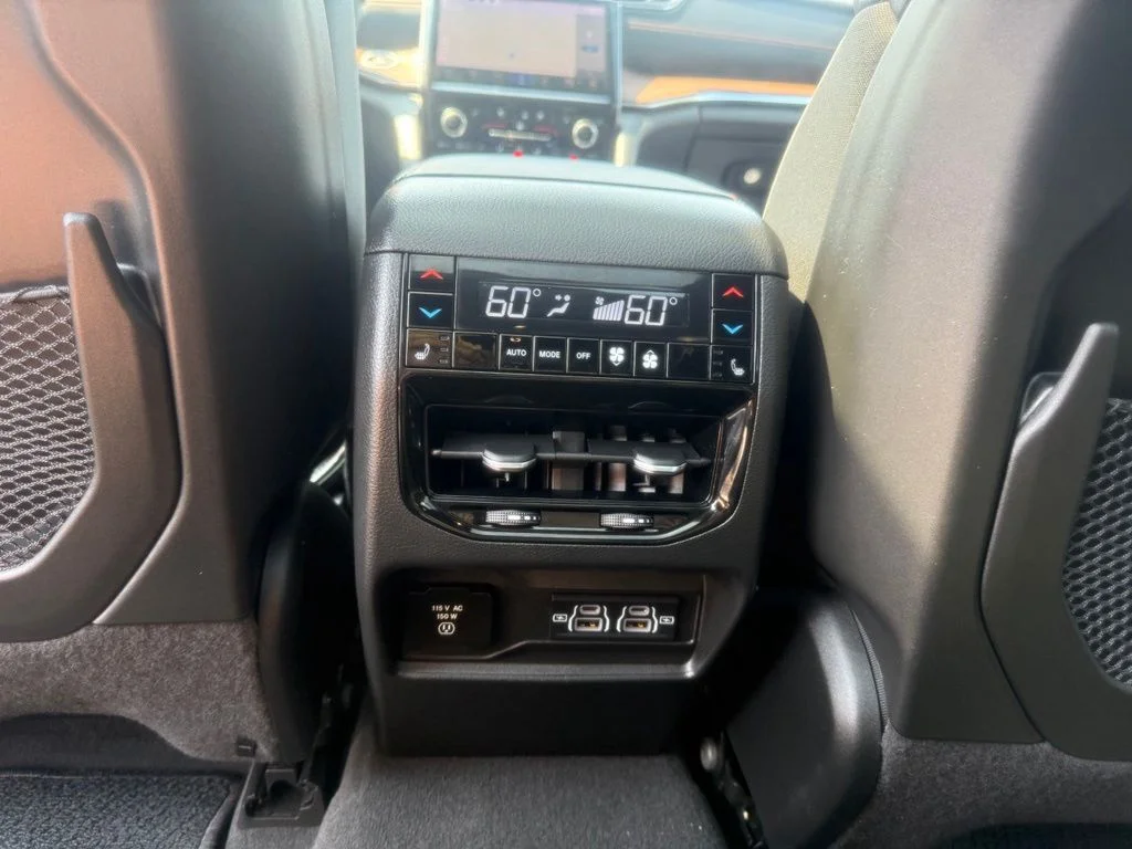 Certified Used 2023 Black Jeep Summit 4xe image 39
