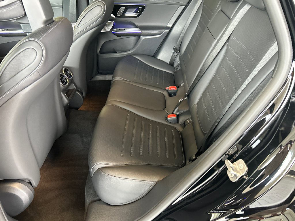 New 2027 Black Mercedes-Benz GLC 300 image 60