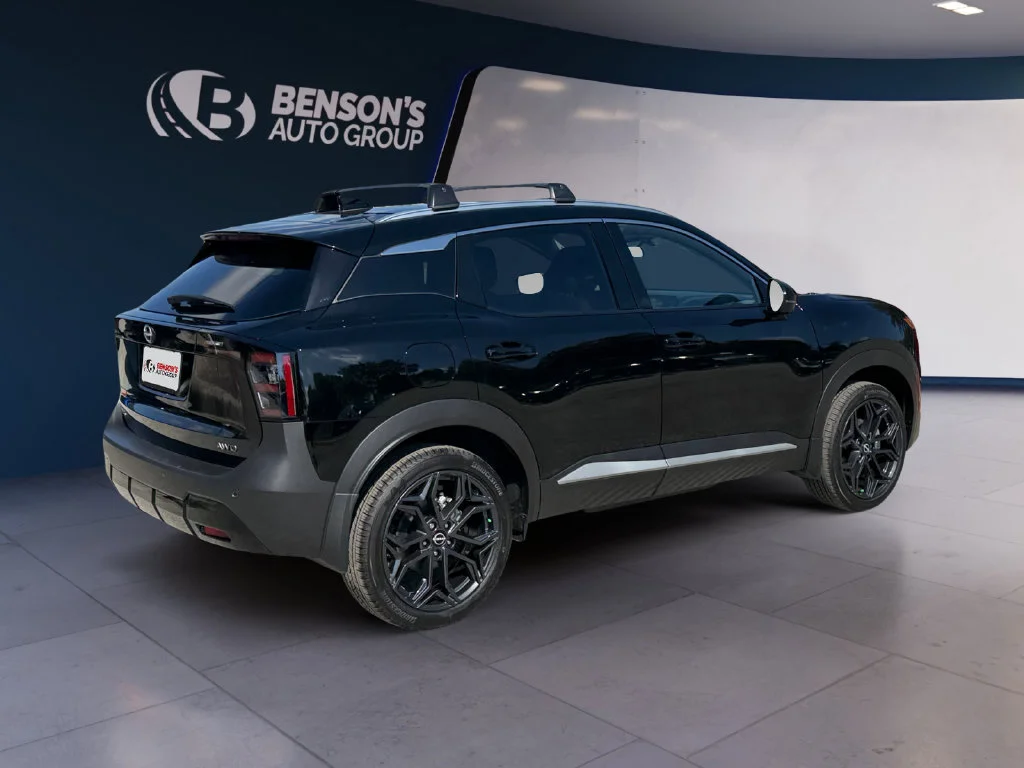 New 2027 Black Nissan SR image 5