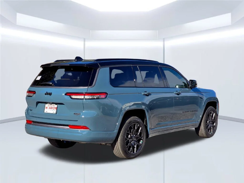 New 2027 Blue Jeep Summit image 22