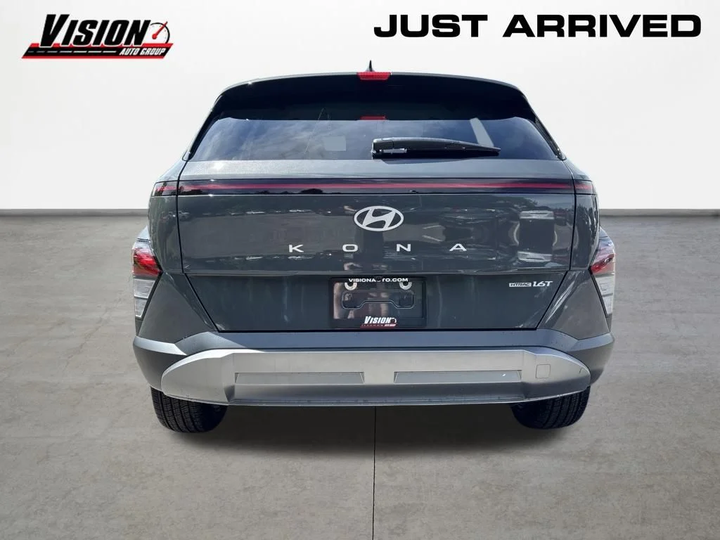 New 2026 Gray Hyundai SEL Premium image 5