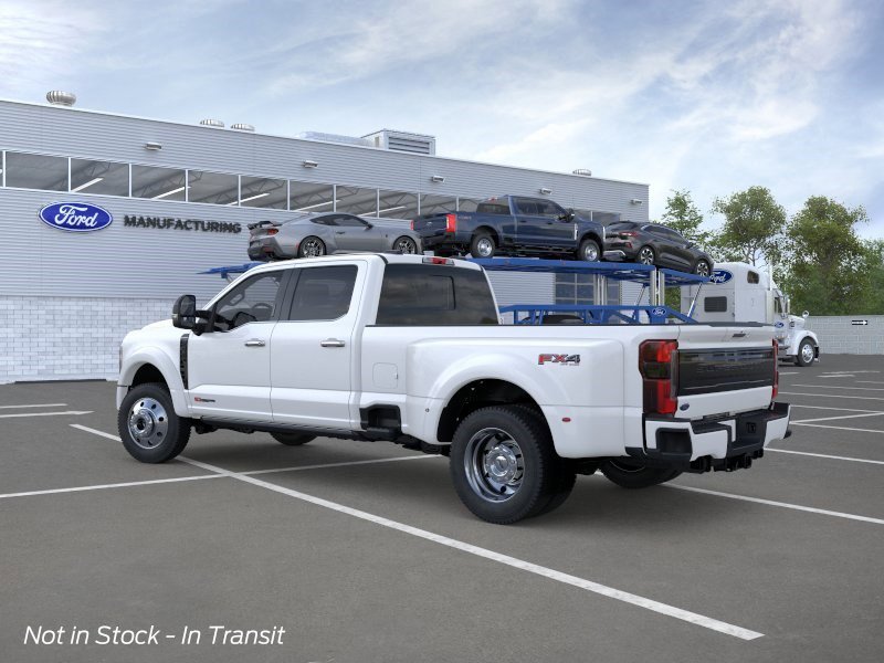New 2026 Star White Metallic Tri-Coat Ford Platinum image 4