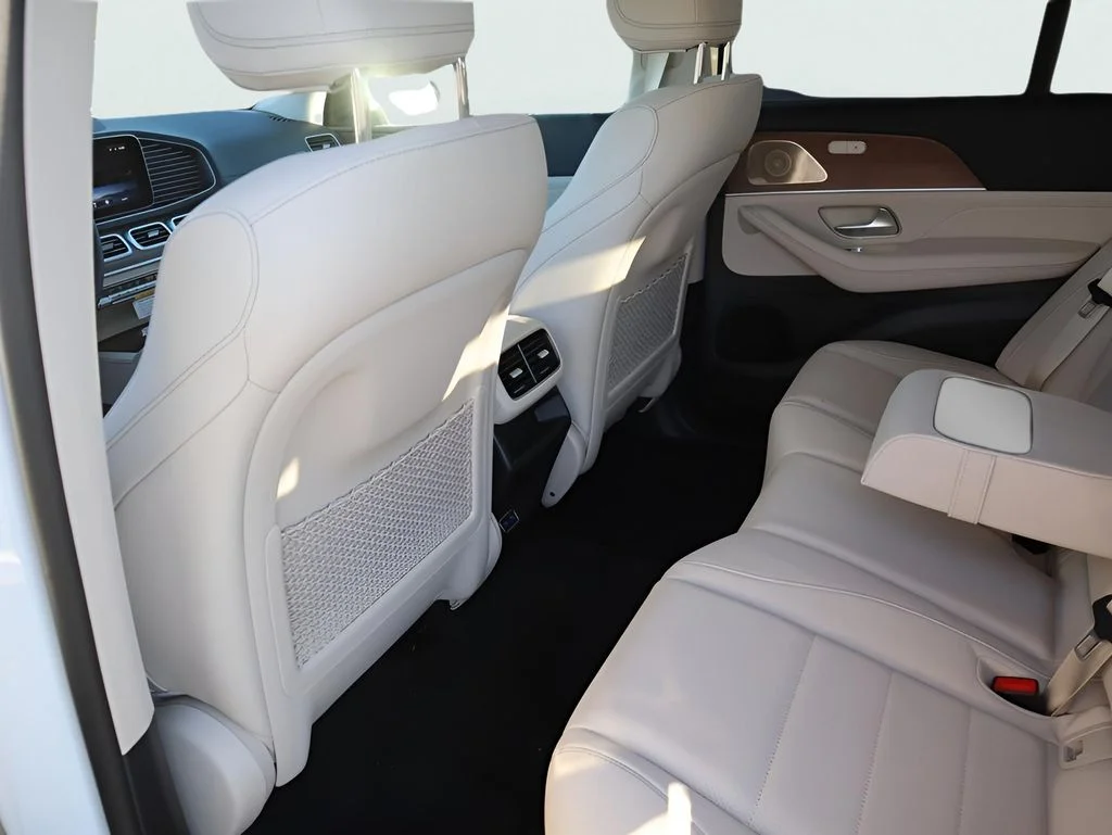 New 2026 MANUFAKTUR Moonlight White Metallic Mercedes-Benz GLE 350 image 23