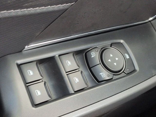 Used 2026 Gray Ford XLT image 27