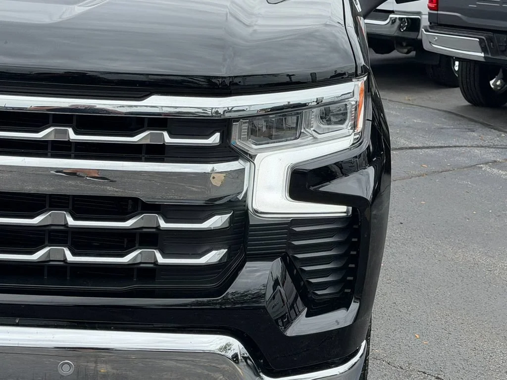 2024 Chevrolet Silverado 1500 LTZ - Photo 21